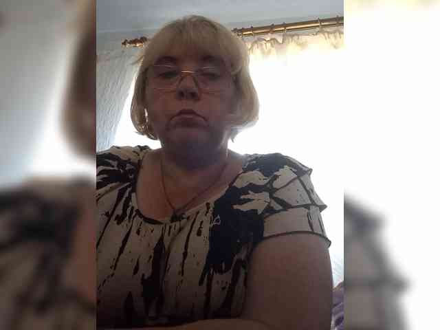ElenaBeautiful784 webcam