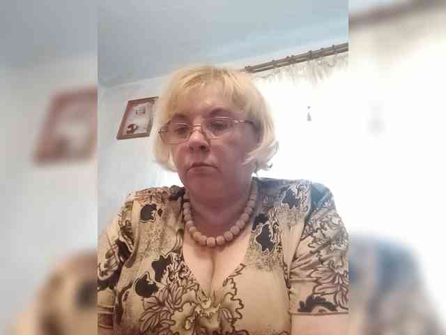 Modèle: ElenaBeautiful784