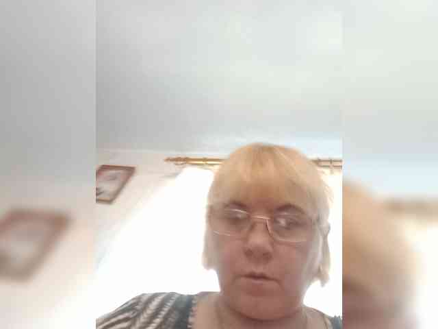 Modèle: ElenaBeautiful784