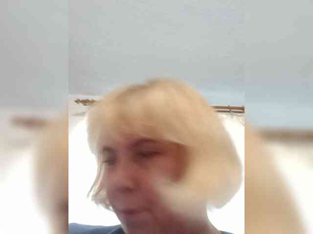 ElenaBeautiful784 webcam