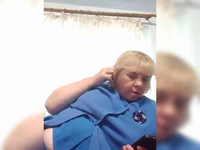 ElenaBeautiful784 webcam