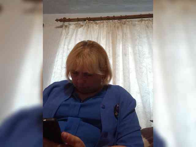 ElenaBeautiful784 webcam