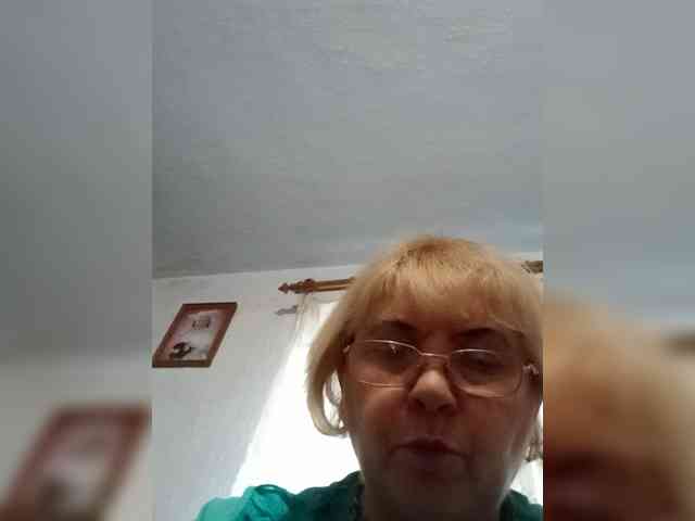 Modèle: ElenaBeautiful784