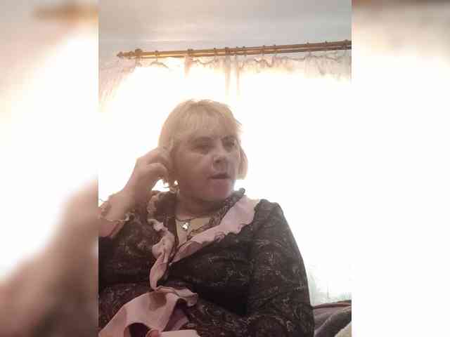 Modèle: ElenaBeautiful784