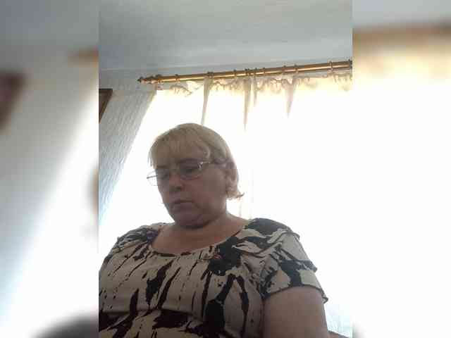 Modèle: ElenaBeautiful784