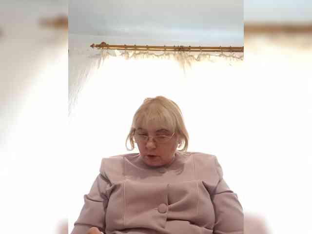 Modèle: ElenaBeautiful784