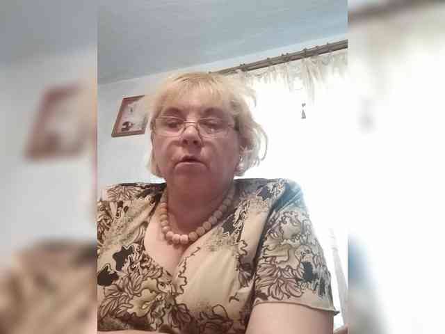 Modèle: ElenaBeautiful784