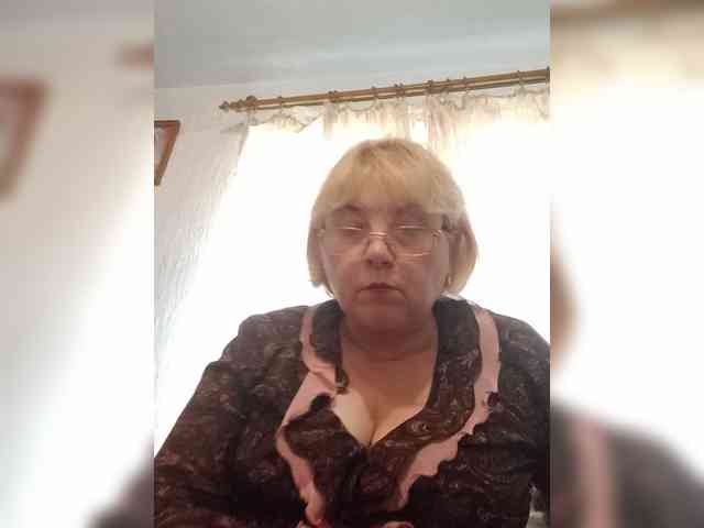 Modèle: ElenaBeautiful784