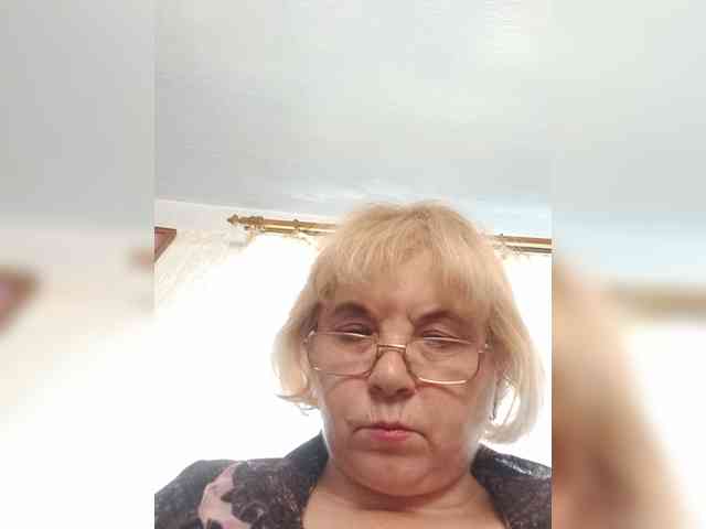 Modèle: ElenaBeautiful784