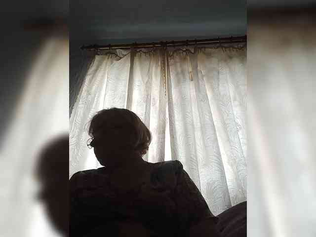 ElenaBeautiful784 webcam