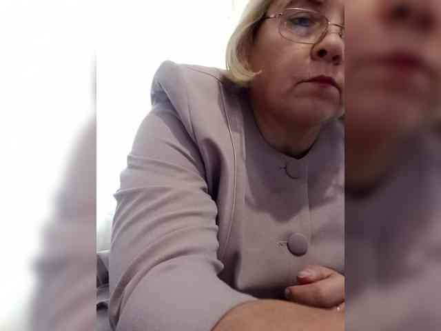 Modèle: ElenaBeautiful784