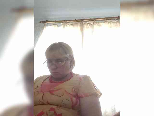 ElenaBeautiful784 webcam