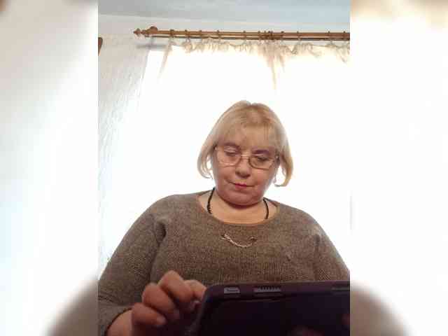 Modèle: ElenaBeautiful784