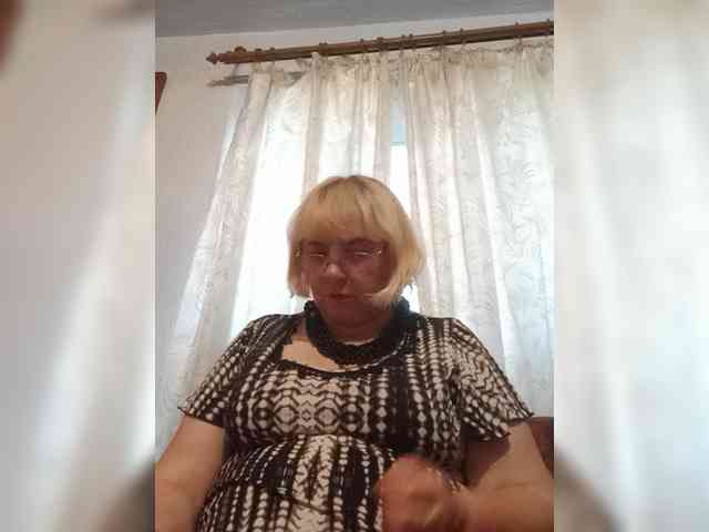 Modèle: ElenaBeautiful784