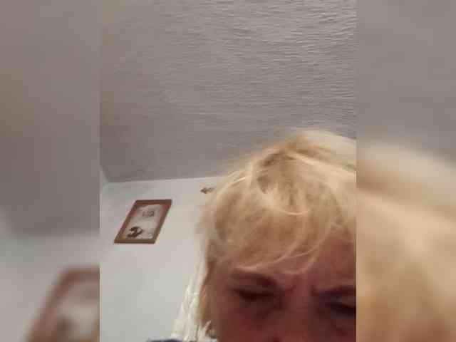 Modèle: ElenaBeautiful784