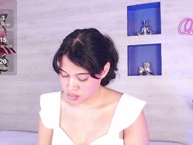 Kitty-Desire2 live cam on BongaCams