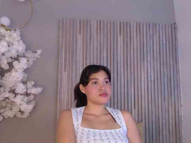 Kitty-Desire2 webcam