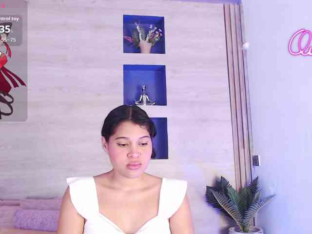 Kitty-Desire2 webcam