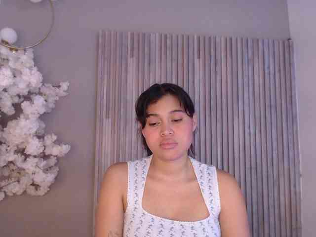 Kitty-Desire2 webcam