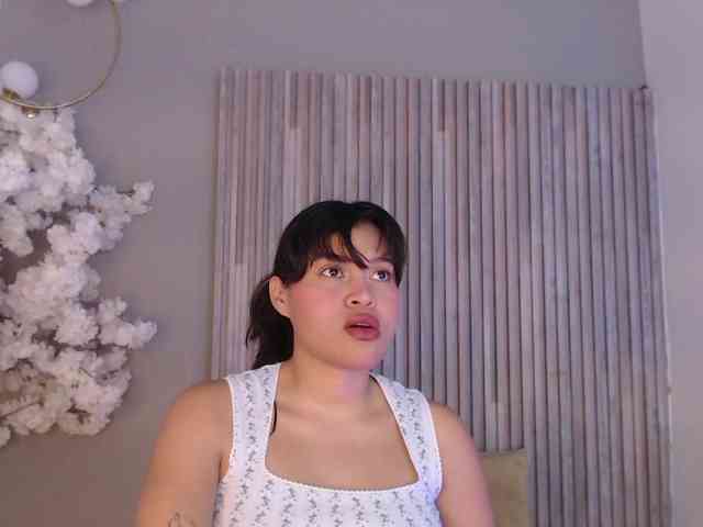 Kitty-Desire2 webcam