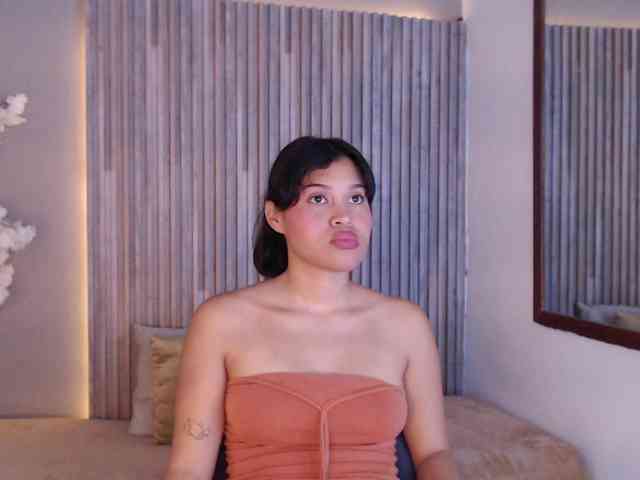 Kitty-Desire2 webcam