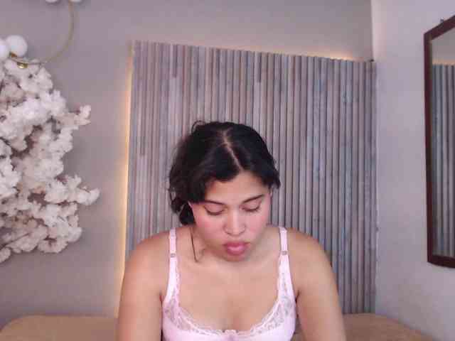 Kitty-Desire2 webcam