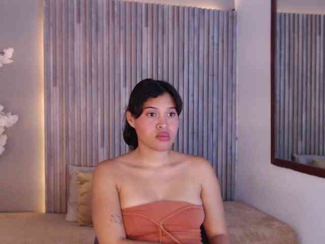 Kitty-Desire2 webcam