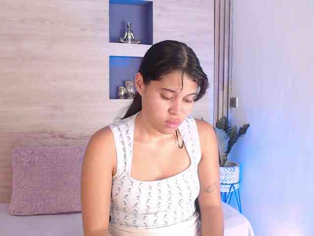 Kitty-Desire2 webcam
