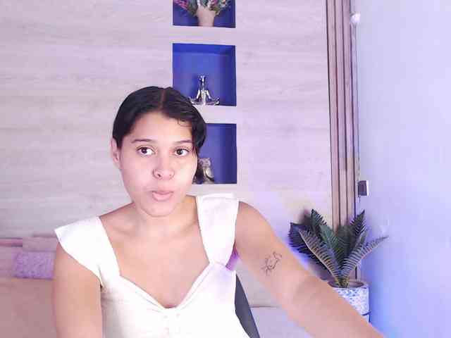 Kitty-Desire2 webcam