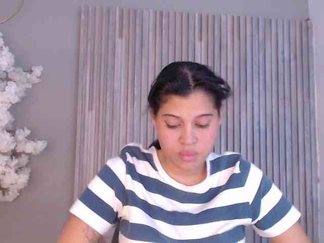 Kitty-Desire2 webcam