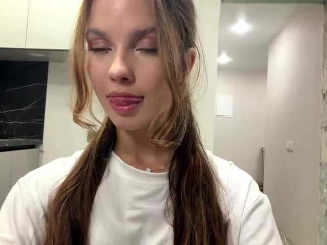 AnaByant live cam on BongaCams