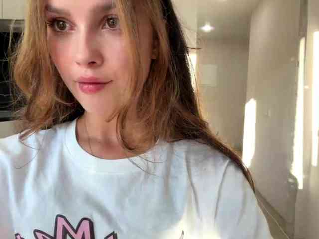 AnaByant webcam