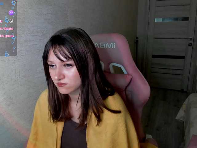 henta1sonya, en directo ahora en BongaCams