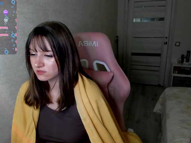 henta1sonya, en directo ahora en BongaCams