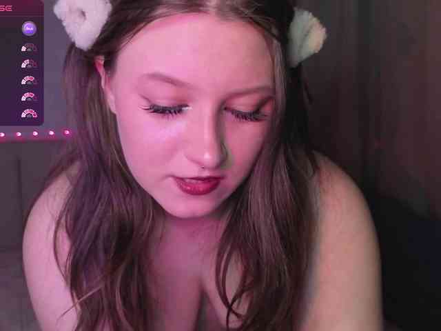 henta1sonya Live Webcam on BongaCams