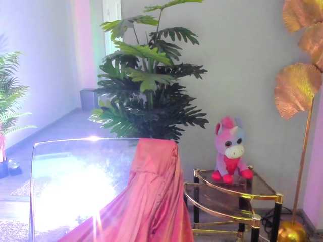 SierraFaye live webcam show