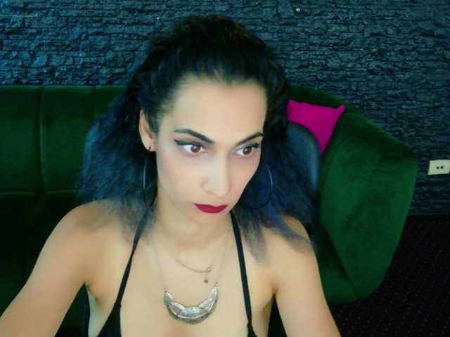 SierraFaye live webcam show