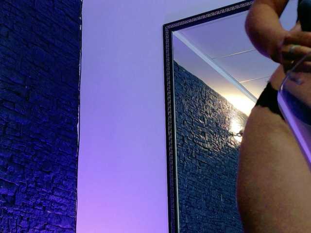 SierraFaye live cam on BongaCams