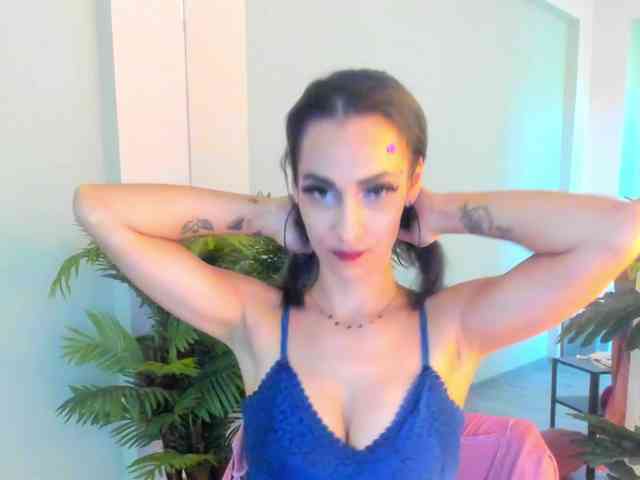 sierrafaye's live room