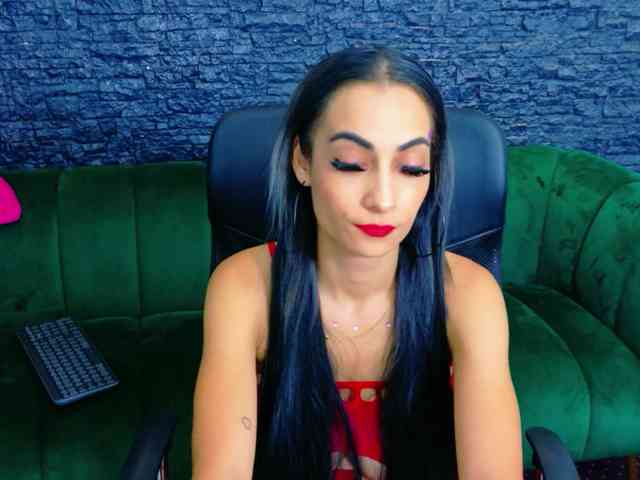 SierraFaye webcam