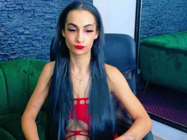 SierraFaye webcam
