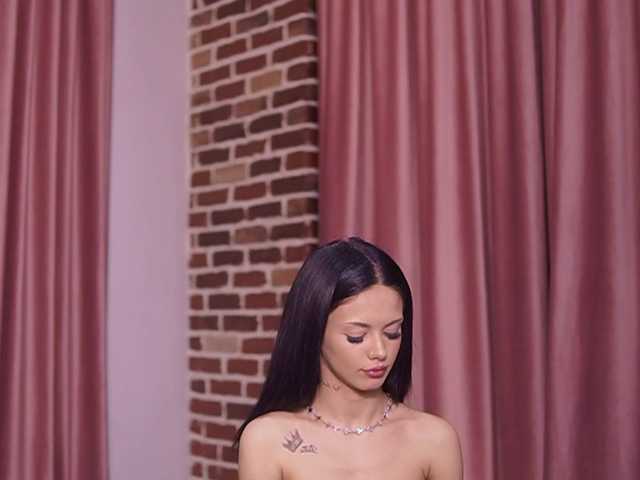 NataliaDoll live cam on BongaCams