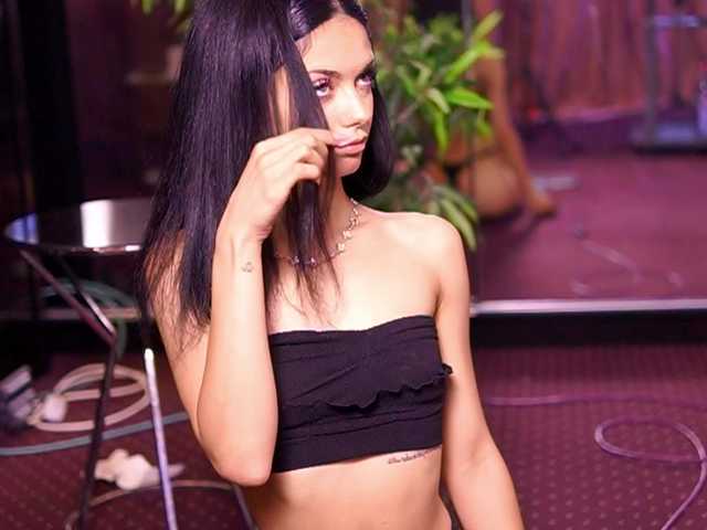 NataliaDoll live cam on BongaCams