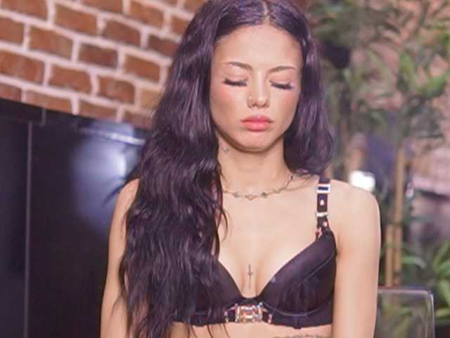NataliaDoll live cam on BongaCams