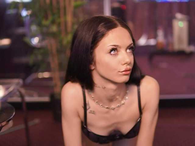 NataliaDoll live cam on BongaCams