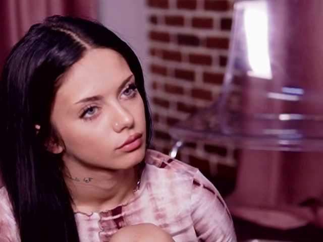 NataliaDoll live cam on BongaCams