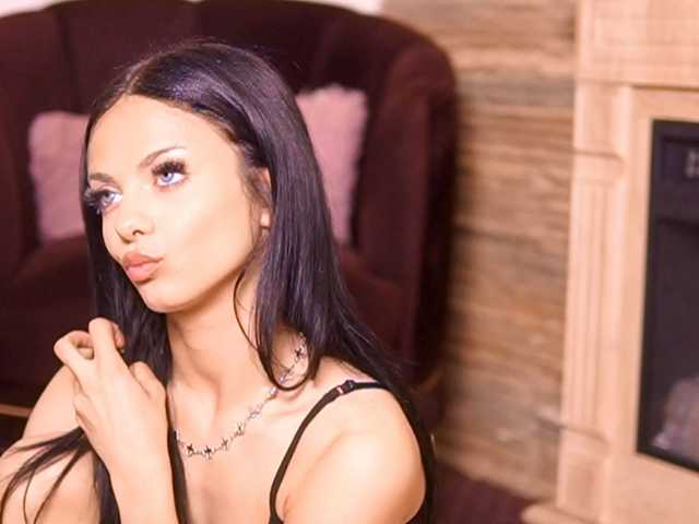 NataliaDoll live cam on BongaCams