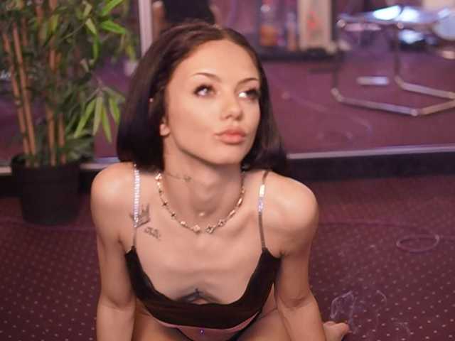 NataliaDoll live cam on BongaCams