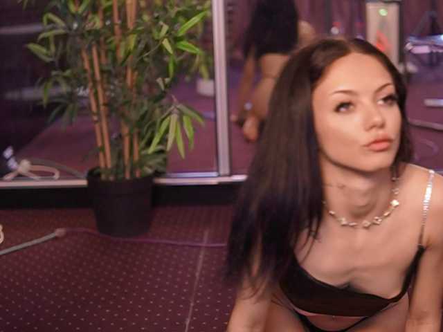 NataliaDoll live cam on BongaCams