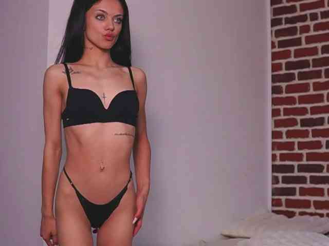 NataliaDoll webcam